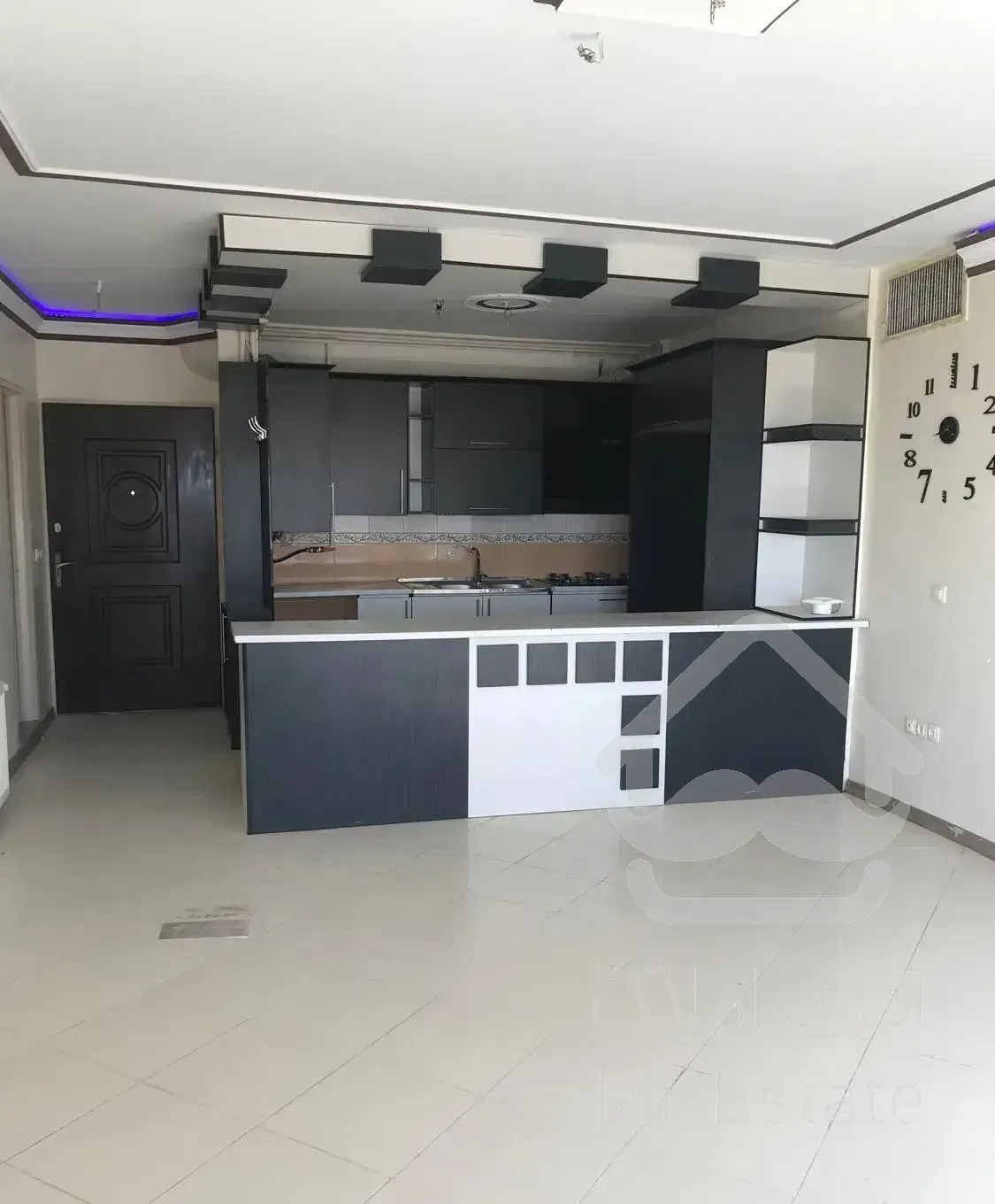 ۷۵ متر دو خواب و دو نبش