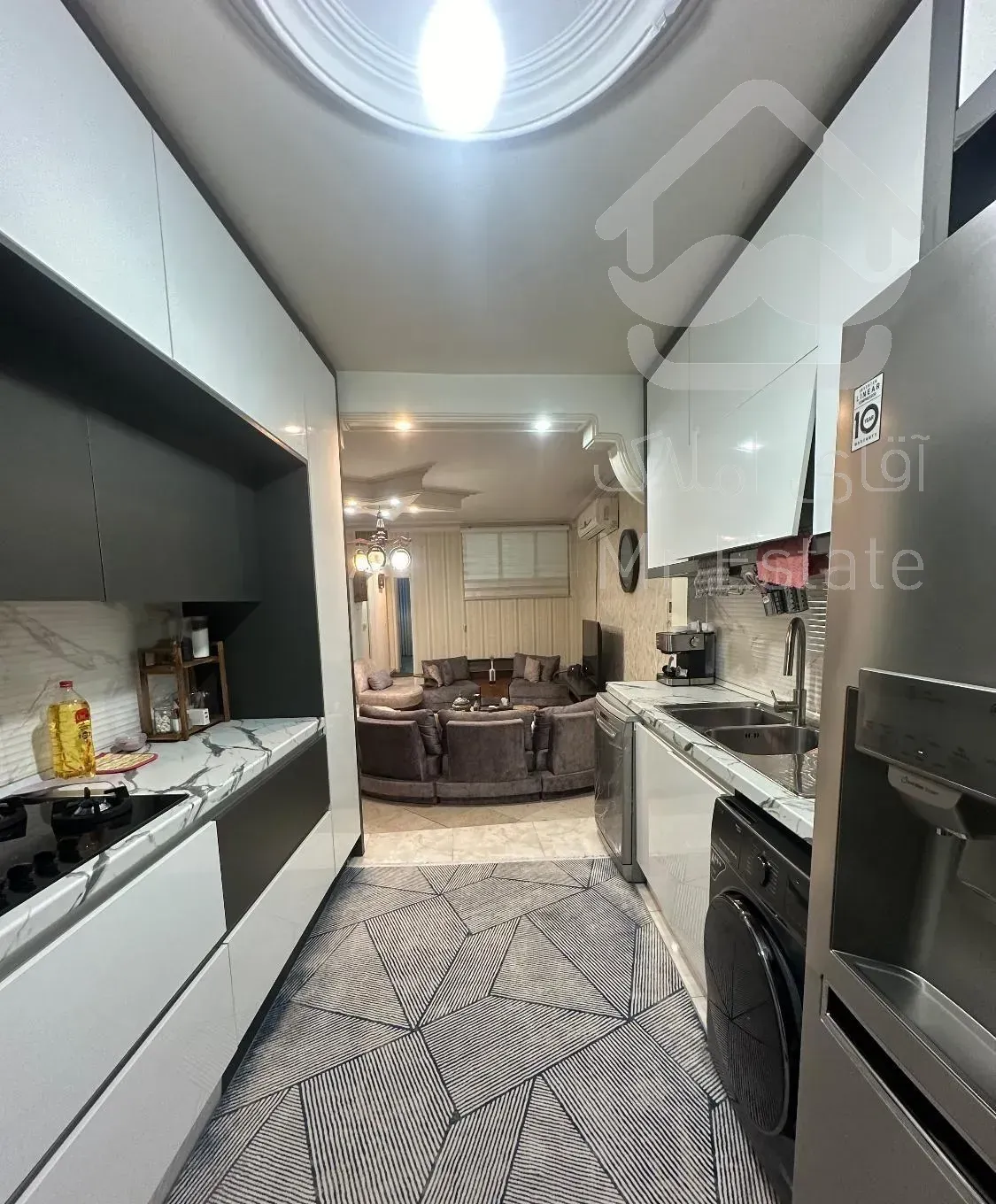 آپارتمان ۷۰ متری دو خواب خوش نقشه نیکنام شرقی