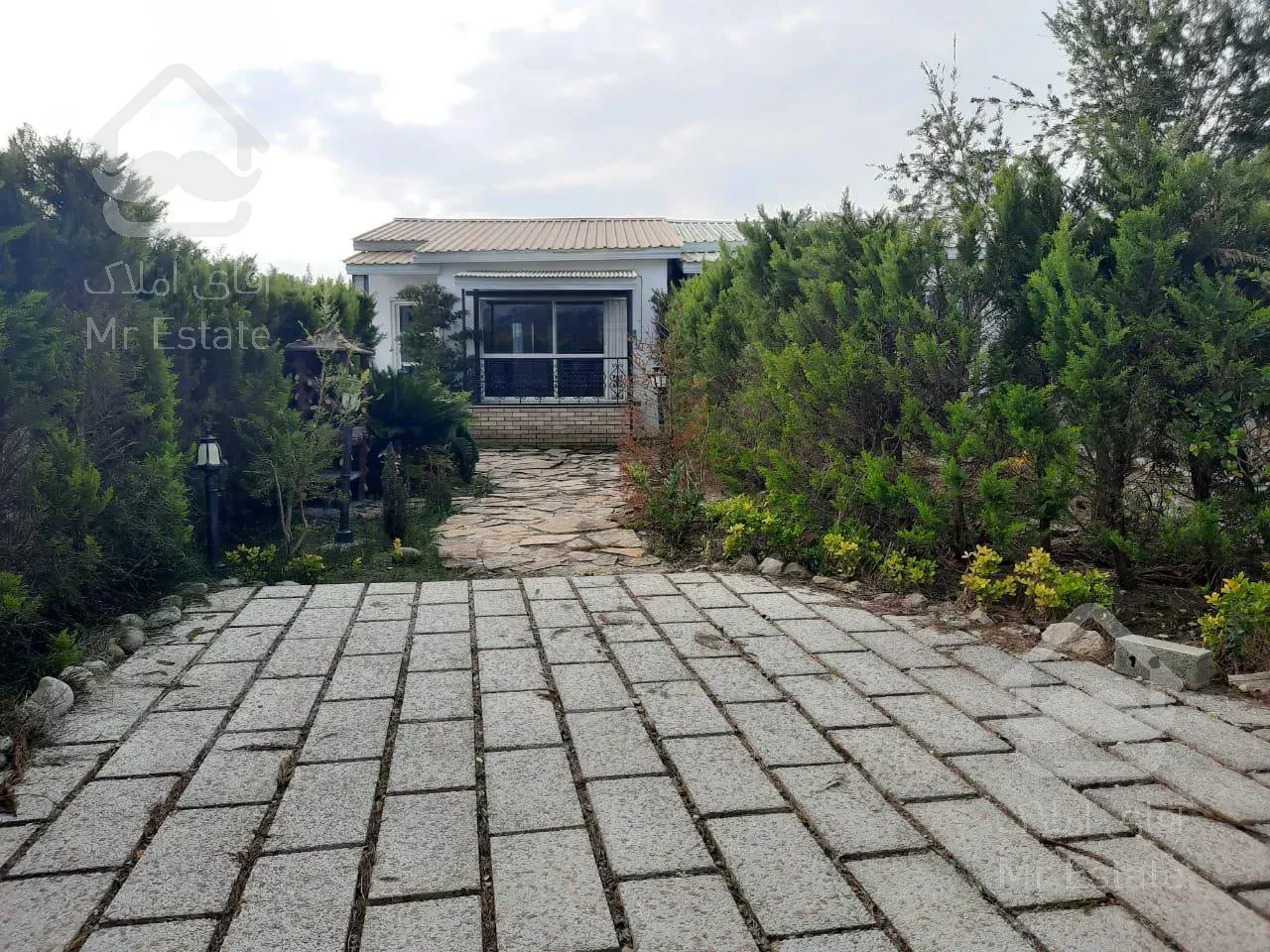 ويلا باغ تو دل جنگل با پيش پرداخت٨٠٠تومن