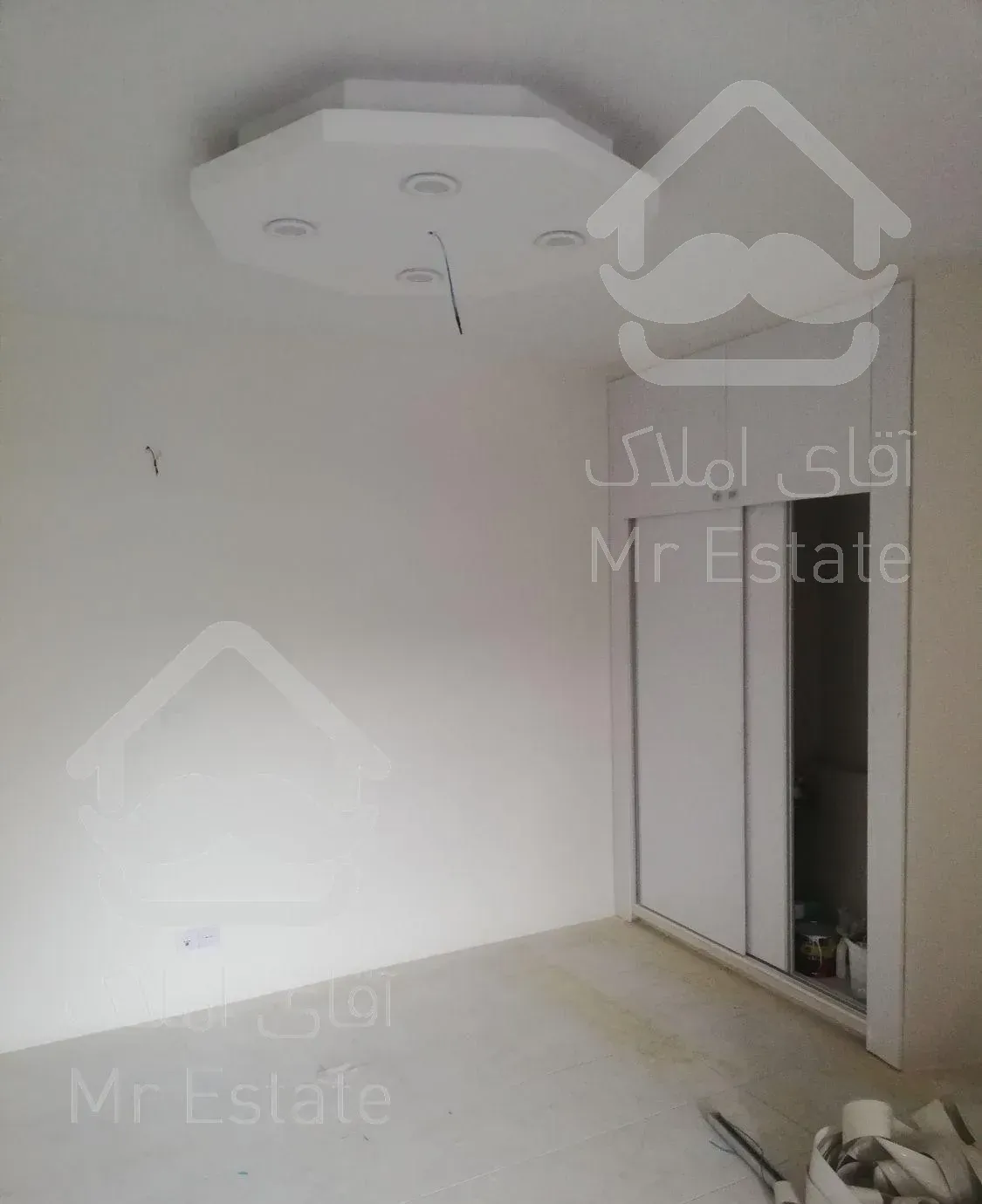 ۱۲۸ متری تهران ویلا تکواحدی دو نبش