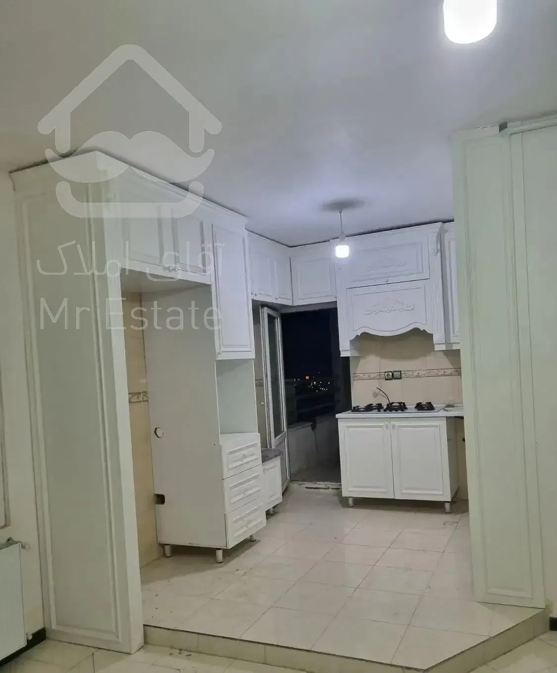 آپارتمان ۱۰۸ متری برج های بهارستان