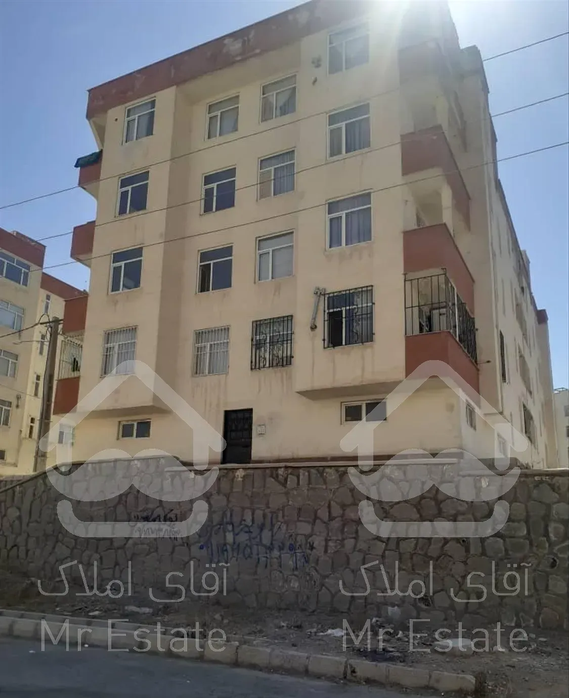 آپارتمان کرج فقط معاوضه با ویلا شمال