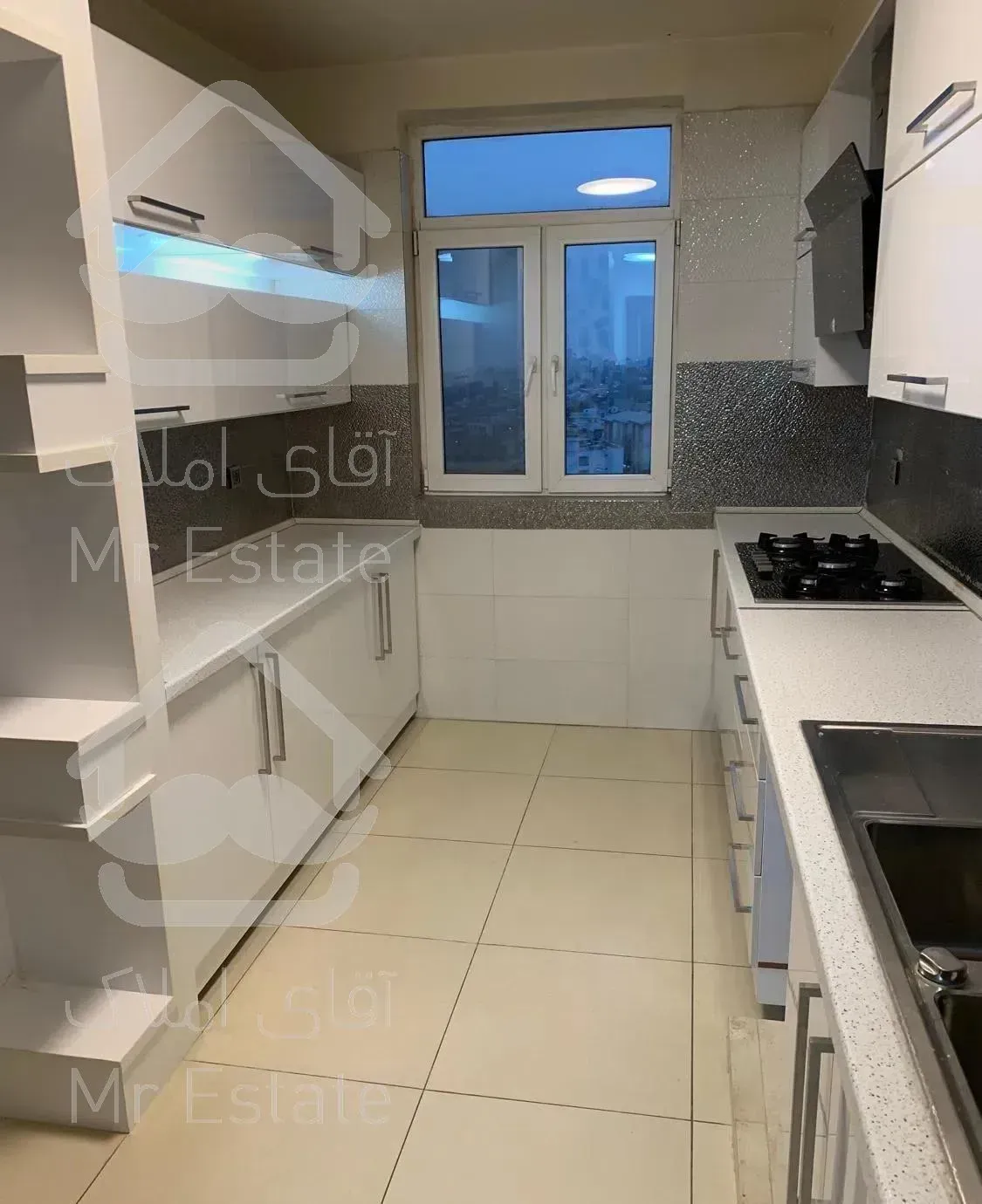 ۱۶۰ متر ۲ خوابه در برج