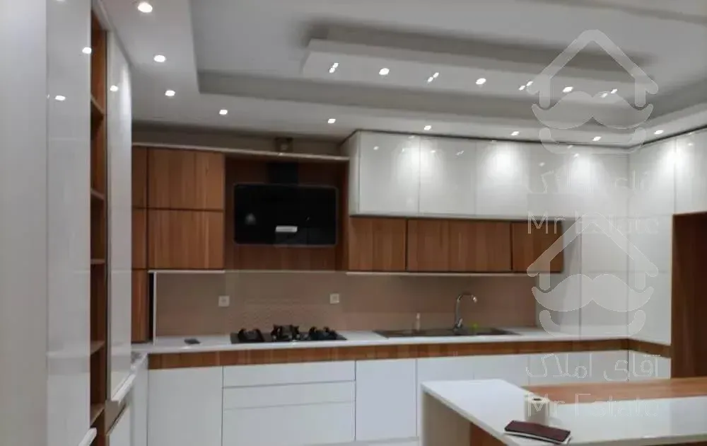 آپارتمان ۱۲۰ متری ۳ خوابه (سنددار)