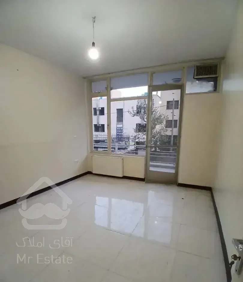 ۱۸۰ متر / ۳ خوابه / وزرا