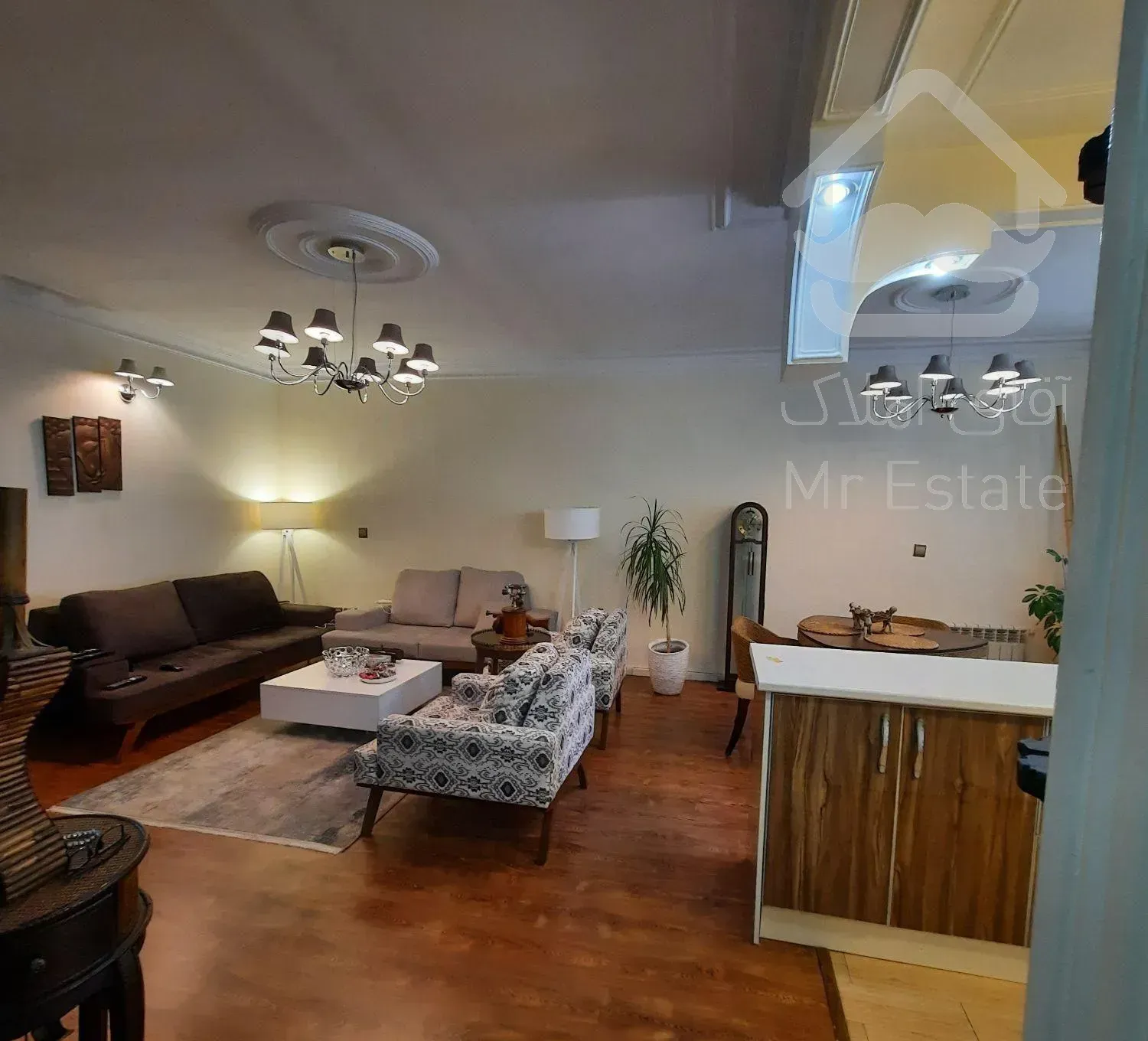 فروش آپارتمان ۹۶ متری ۲ خوابه بازسازی فول غرق نور