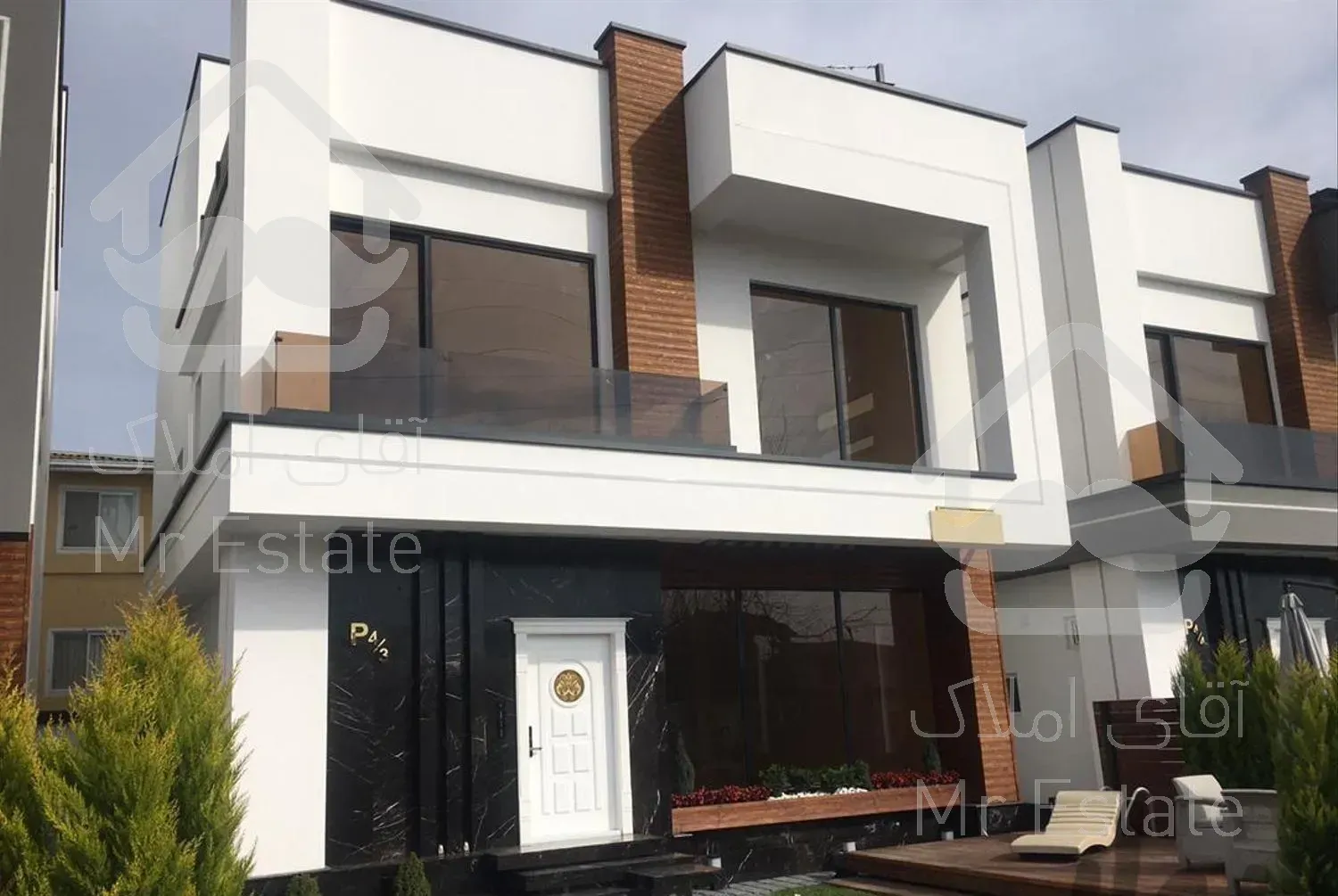 ۴۰۰متر چهار خواب/رویان/شهرک یک تیپ