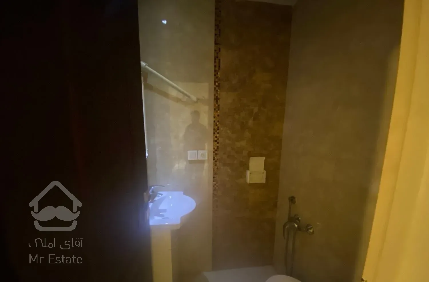 ۷۵ متری ۲ خواب شمال کاخ نیاوران