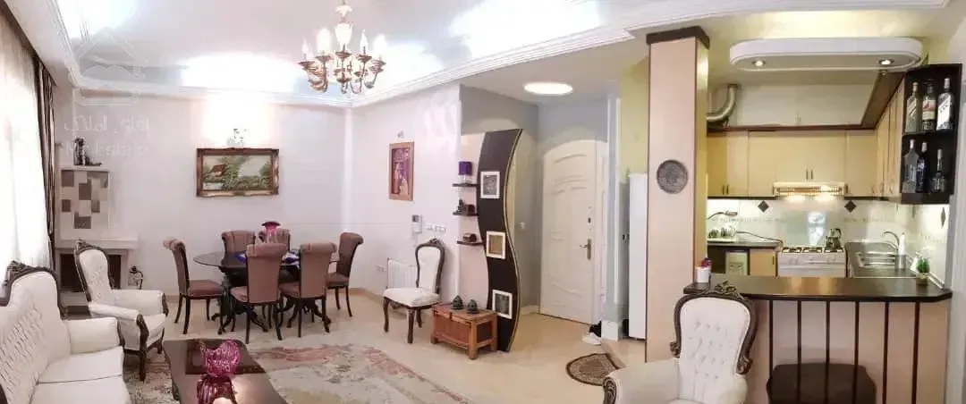 87متر ابتدا اقبال/فول/غرق نور/چسبیده به مترو/کارنو