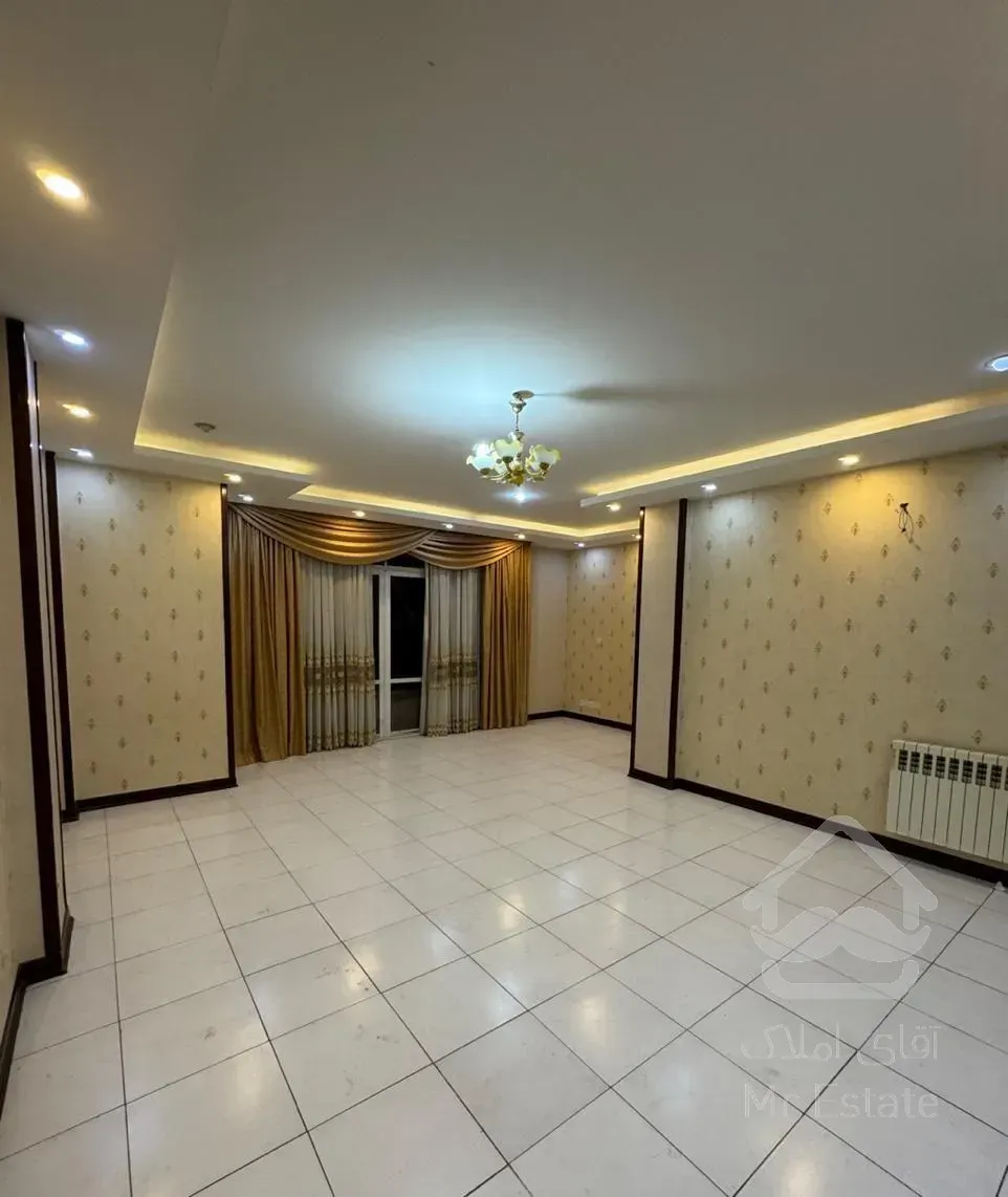 آپارتمان ۱۰۰ متری در شریعتی