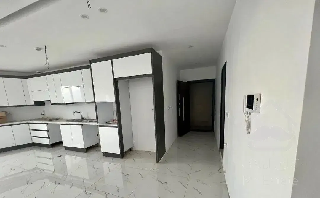 رهن و اجاره واحد ۱۲۰ متری خوش نقشه فول رادیودریا