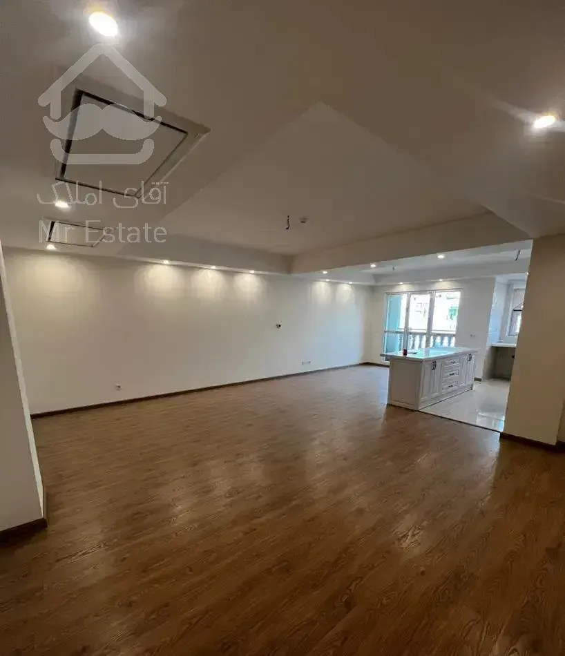 ۱۱۵ متر ۲ خواب نوساز/ویو دار/لابی/استخر