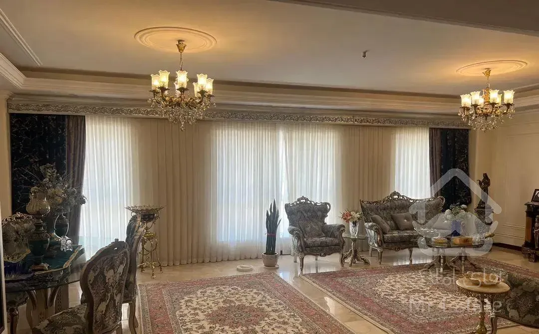 ۱۰۵ متر فردوس غرب ۳ پارکینگ‌