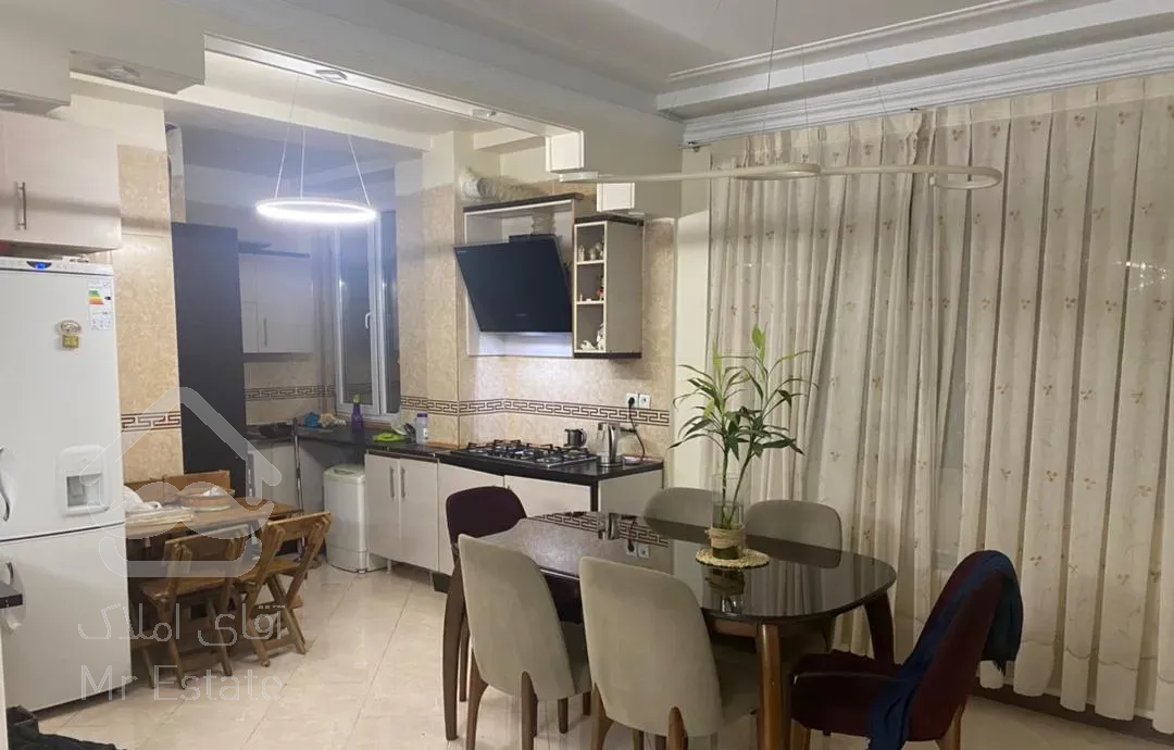 ۸۵ متر ۲ خواب اراج (جنب نیکان)