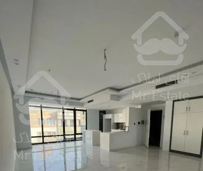 183 متر کلیدنخورده /رو به آفتاب/پارکینگ باکس