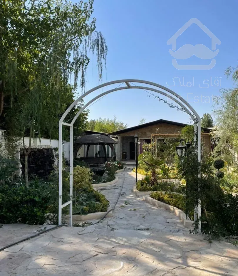 فروش ویلا ۷۱۴ متری در کردان اصلی