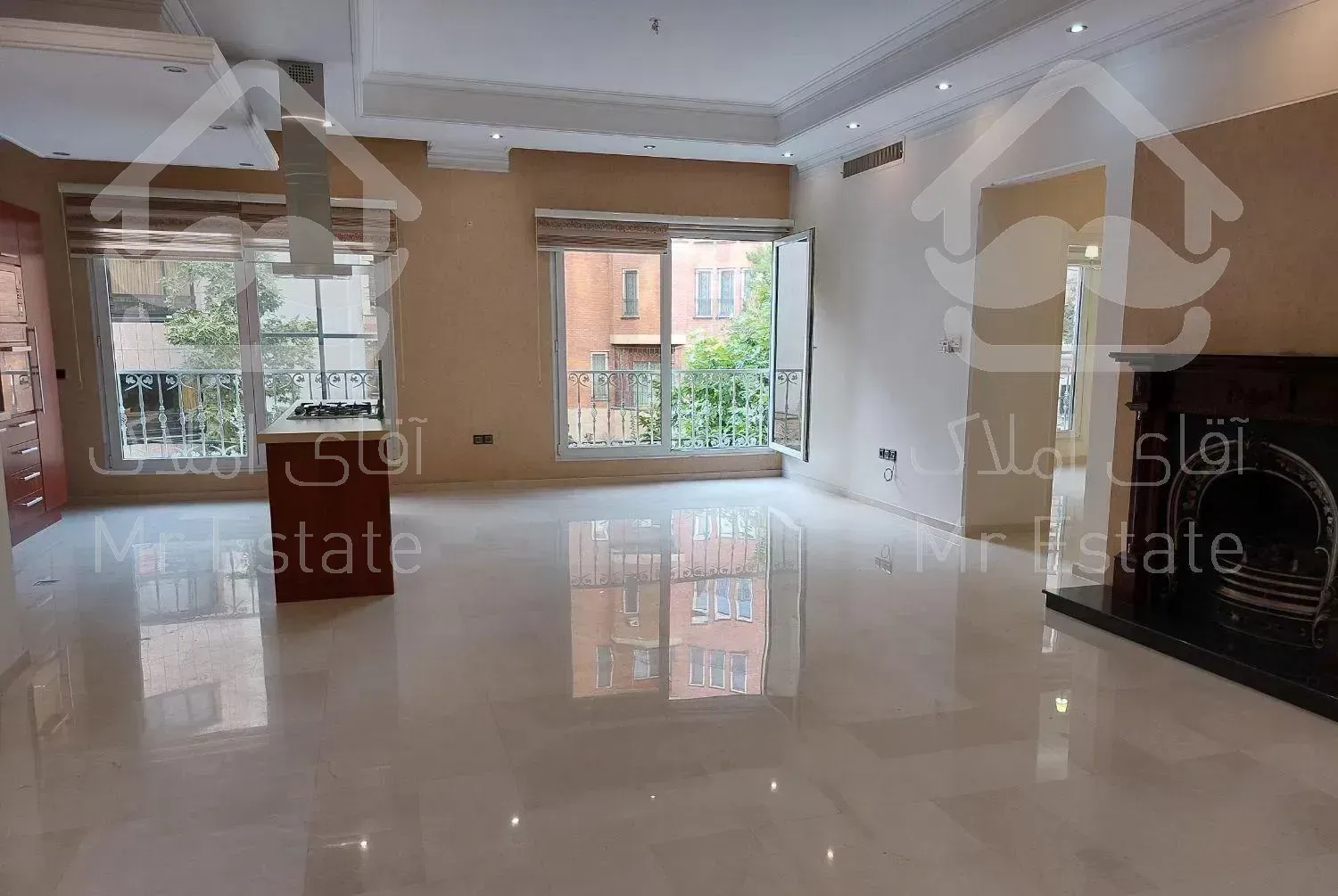 ۱۲۰متر آپارتمان کارمرانیه/بدون دیوار مشترک