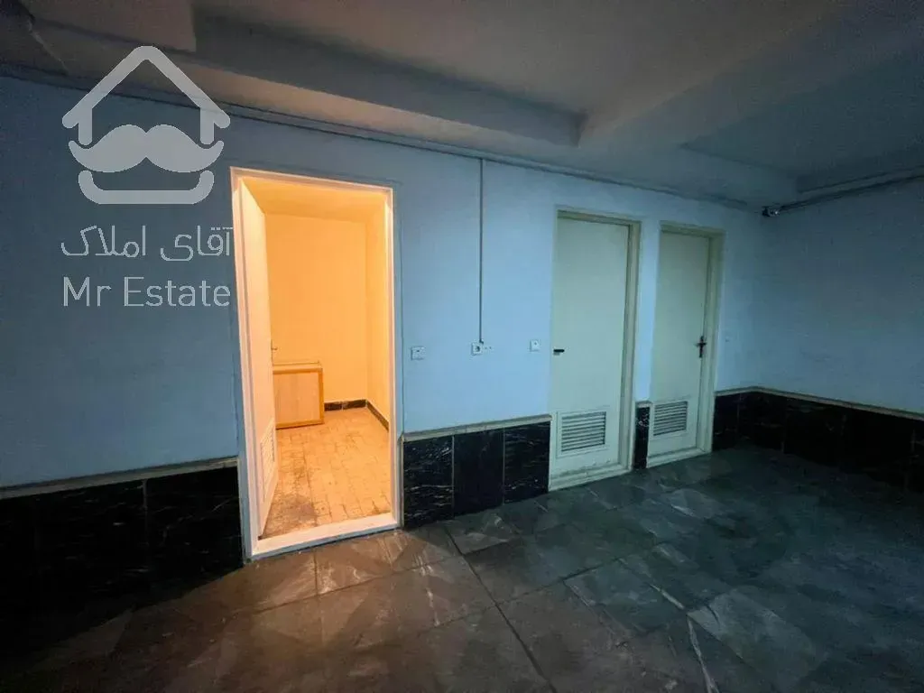 اجاره و رهن آپارتمان محمودیه 135  متر شیک