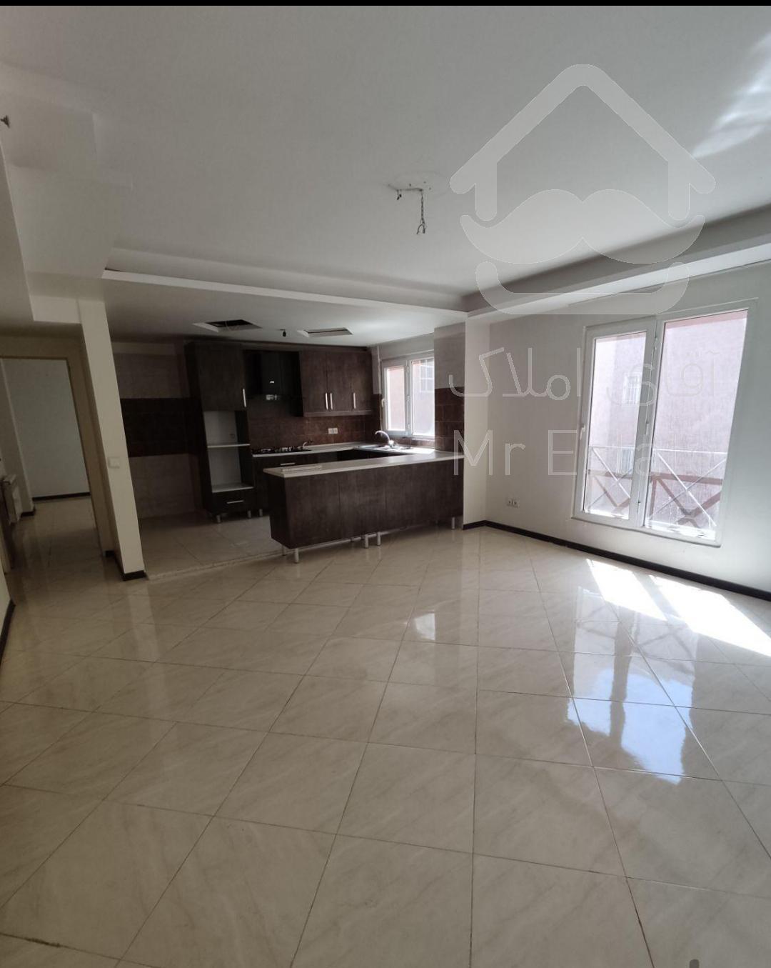 ۶۰ متر دو خواب، شهران