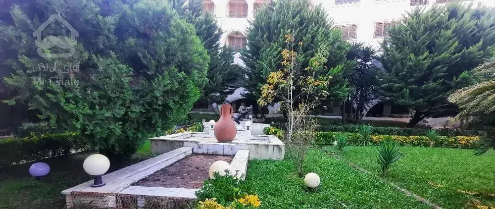 باغ آپارتمان ۱۰۶ متری/نگهبانی