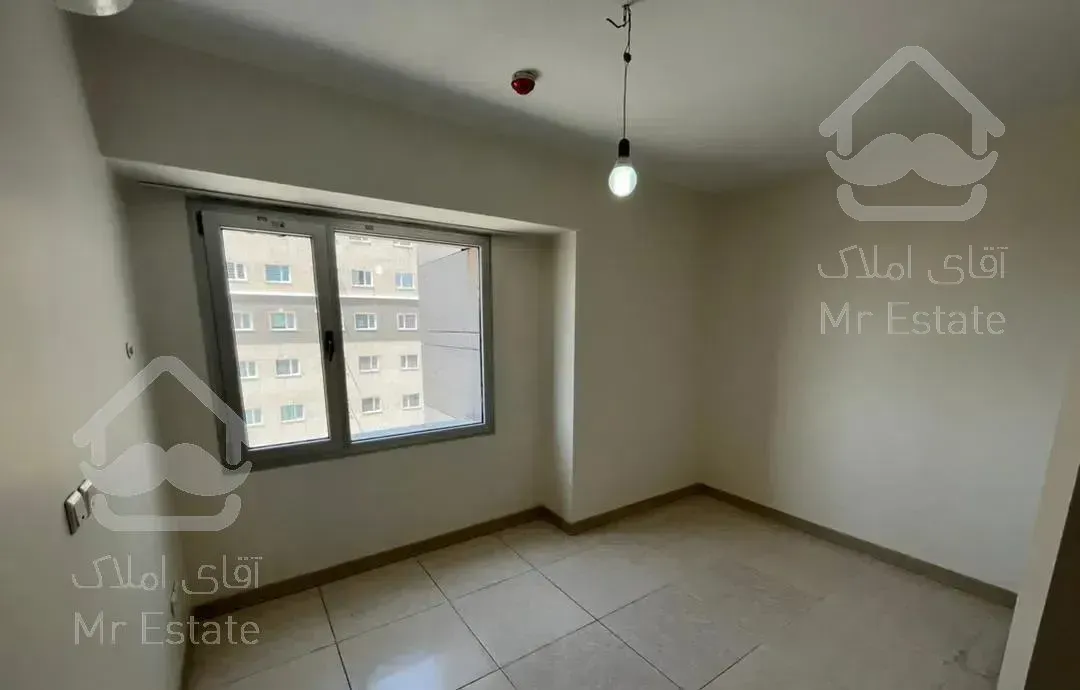 ۱۱۰ متر/۳ خواب/ خوش نقشه/ شهرک چیتگر برج ارکیده