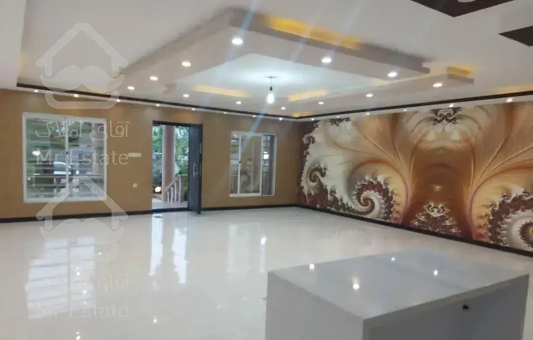 نیم پیلوت نماسنگ  ۲۵۰ متری عرصه وعیان داخل بافت