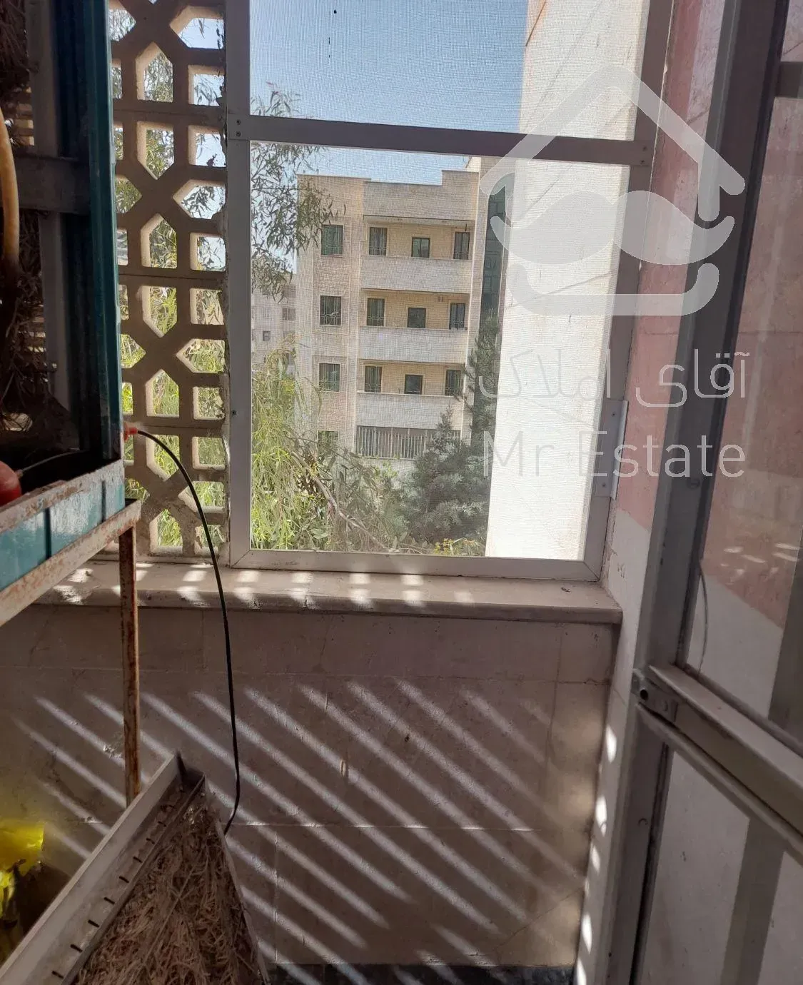 دوخوابه دوطرف بالکن  آماده تخلیه با پارکینگ وانبار