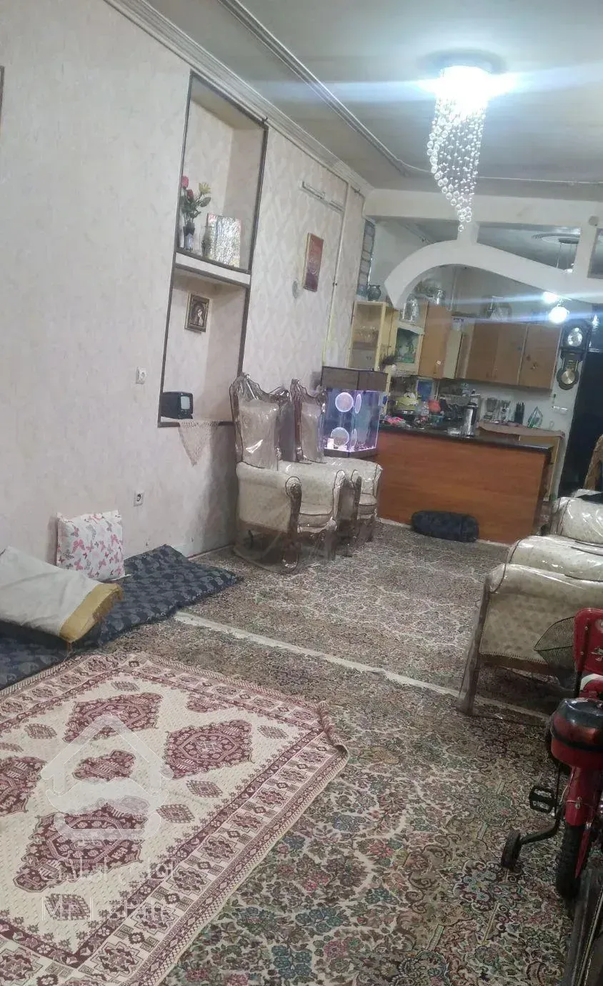 بلوار جمهوری،ویلایی یک خوابه