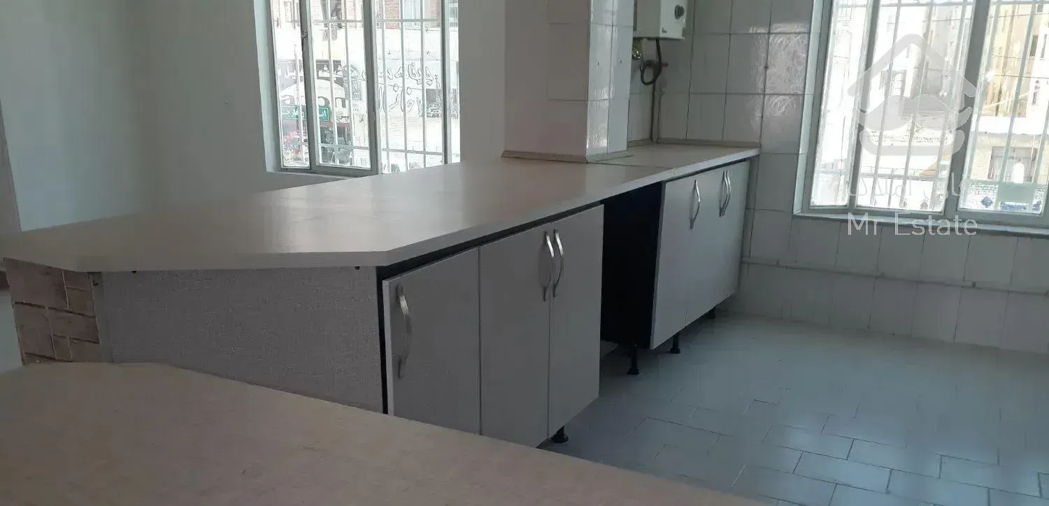 رهن کامل آپارتمان ۱۰۰متری در فاز ۱ اندیشه