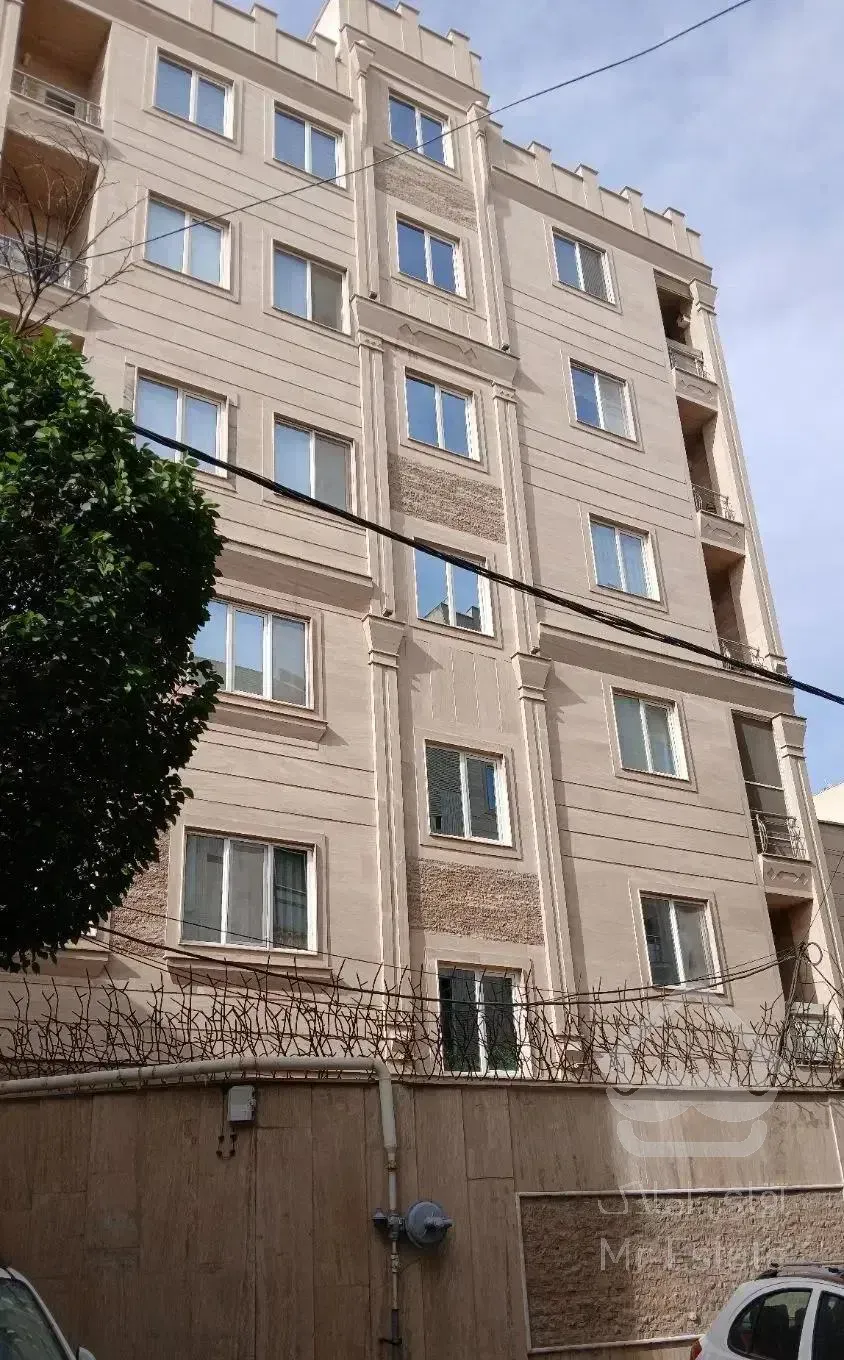 ۸۰متر۲خواب فول خوش نقشه زیرقیمت منطقه