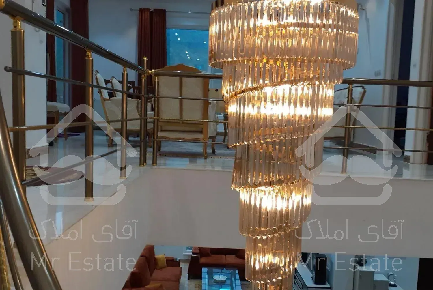 ویلا با استخر اب داع ۴ خواب با چشم انداز زیبا