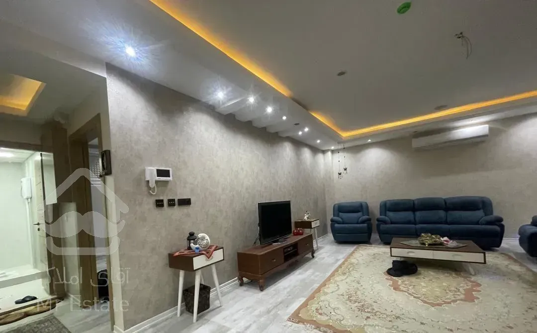 ۱۸۰متر تقاطع دی سهیل (سرلک) خیابان اصفهان 4پارکینگ