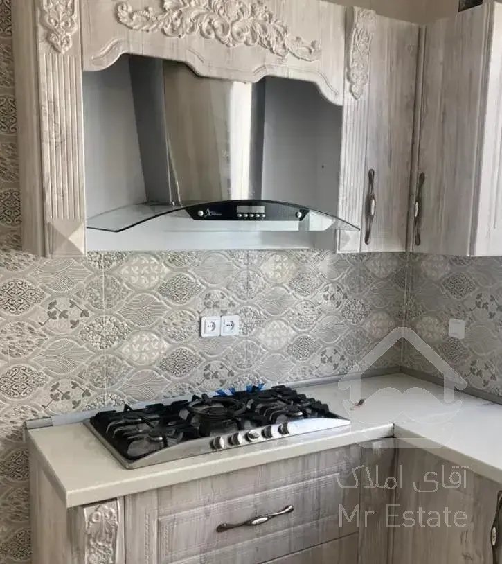 ۴۹ متر پارکینگ دار / ۱۶ متری امیری