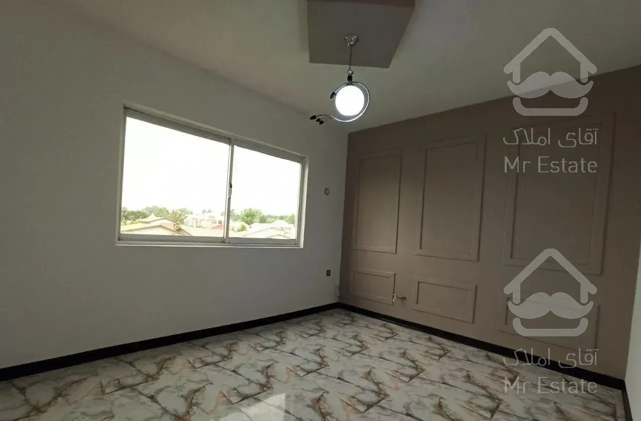 ۳۵۰مترویلاباغ پیلوت رومی استخردارامیرآبادشهرکی/سند