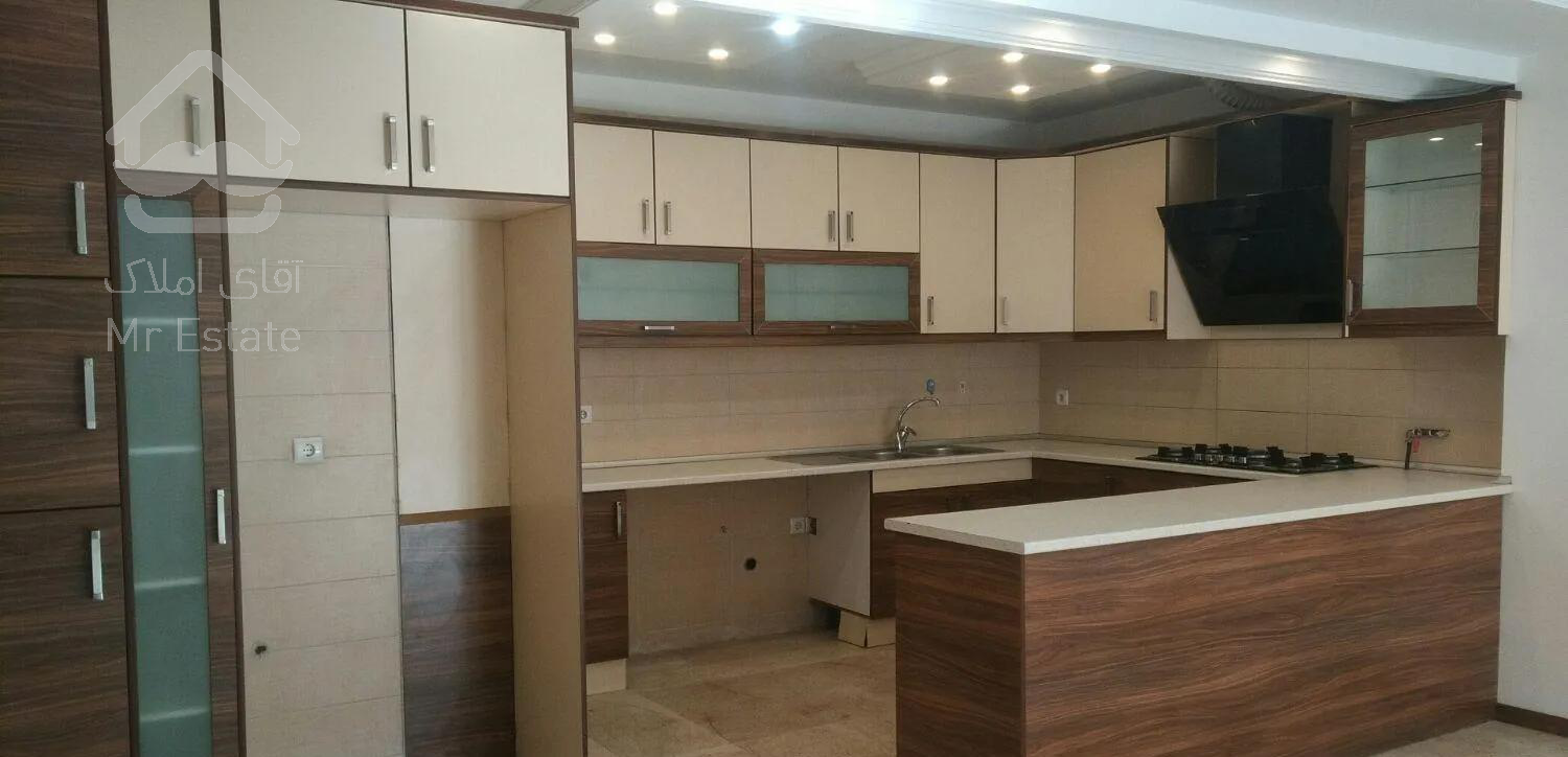 96 متر 2 خوابه 6 ساله فرعی دنج