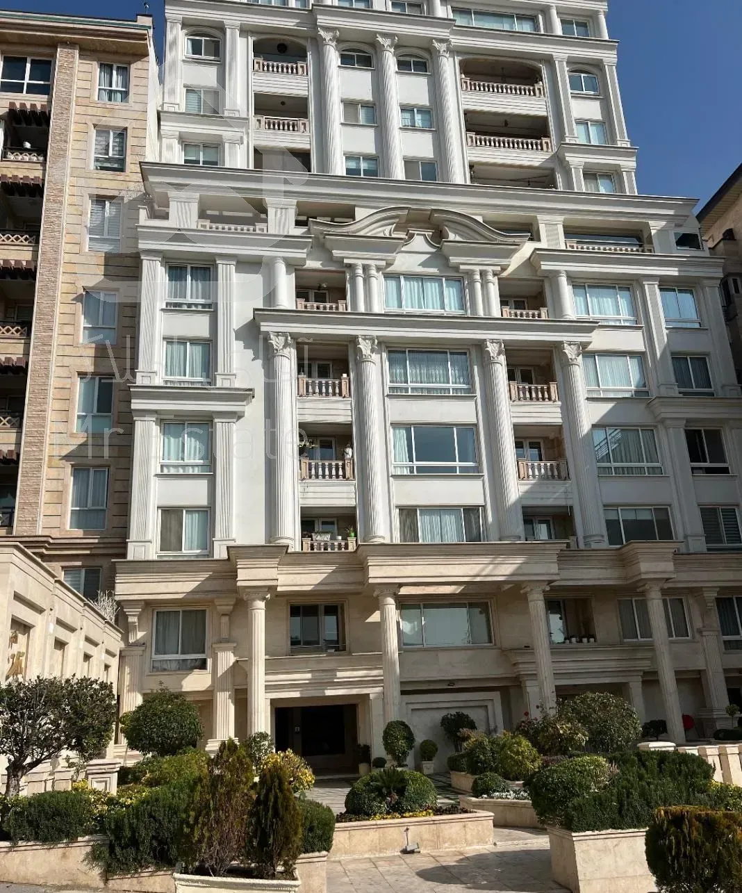 اپارتمان برج تابان ۱۸۰ متری طبقه ۵