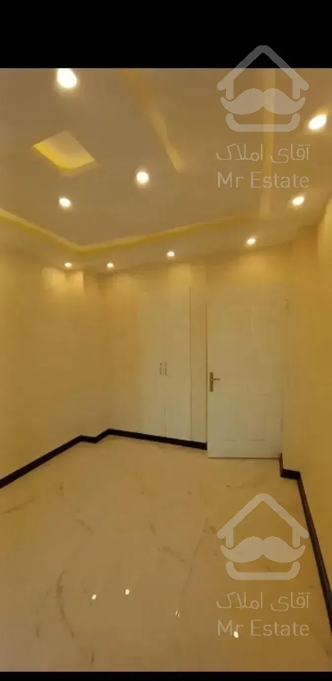 آپارتمان ۱۰۰متری ۲خواب ، خوش نقشه ، فراز لامع