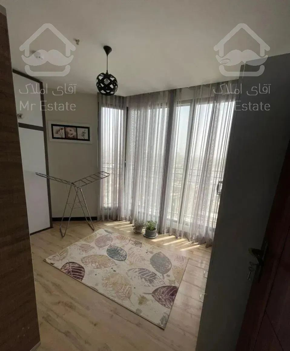 برج سفید ۱۵۰متری۳خواب/ ویو کوه بدون مشرف/دریاچه چیتگر