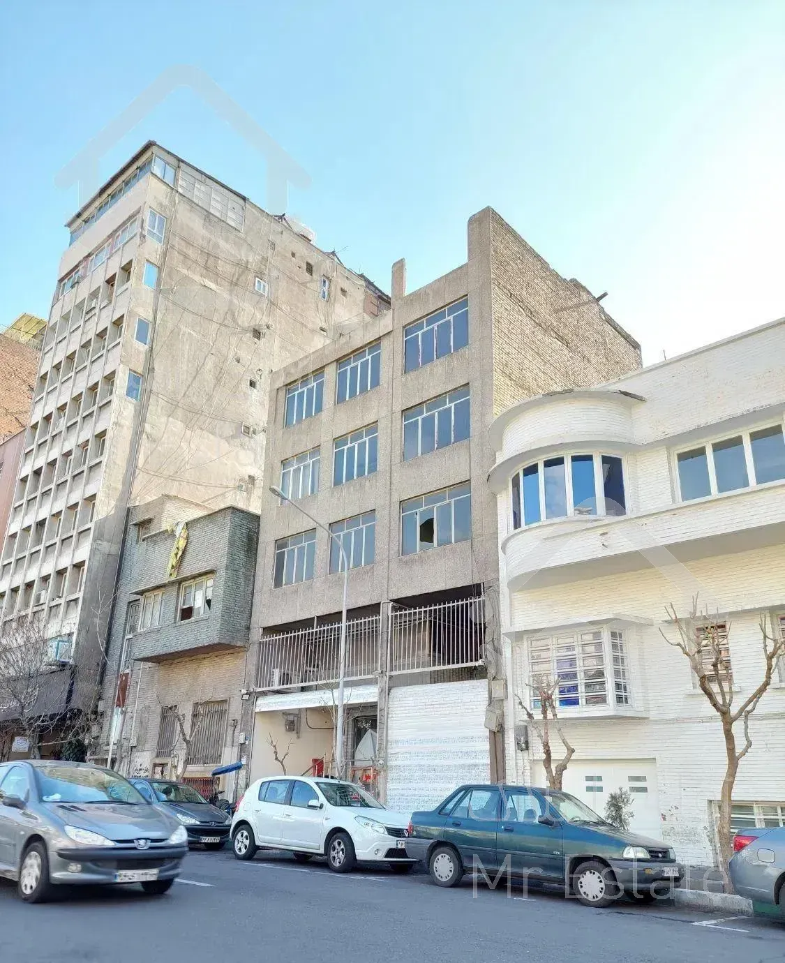 452 متر بهر خیابان سمیه موقعیت اداری