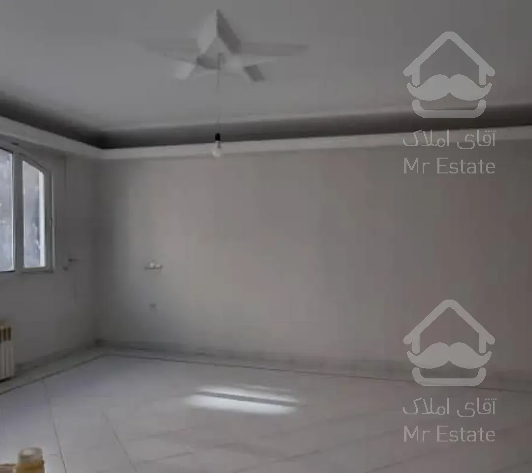 آپارتمان 155متری سه خوابه تمیز واقع در اوایل امامت