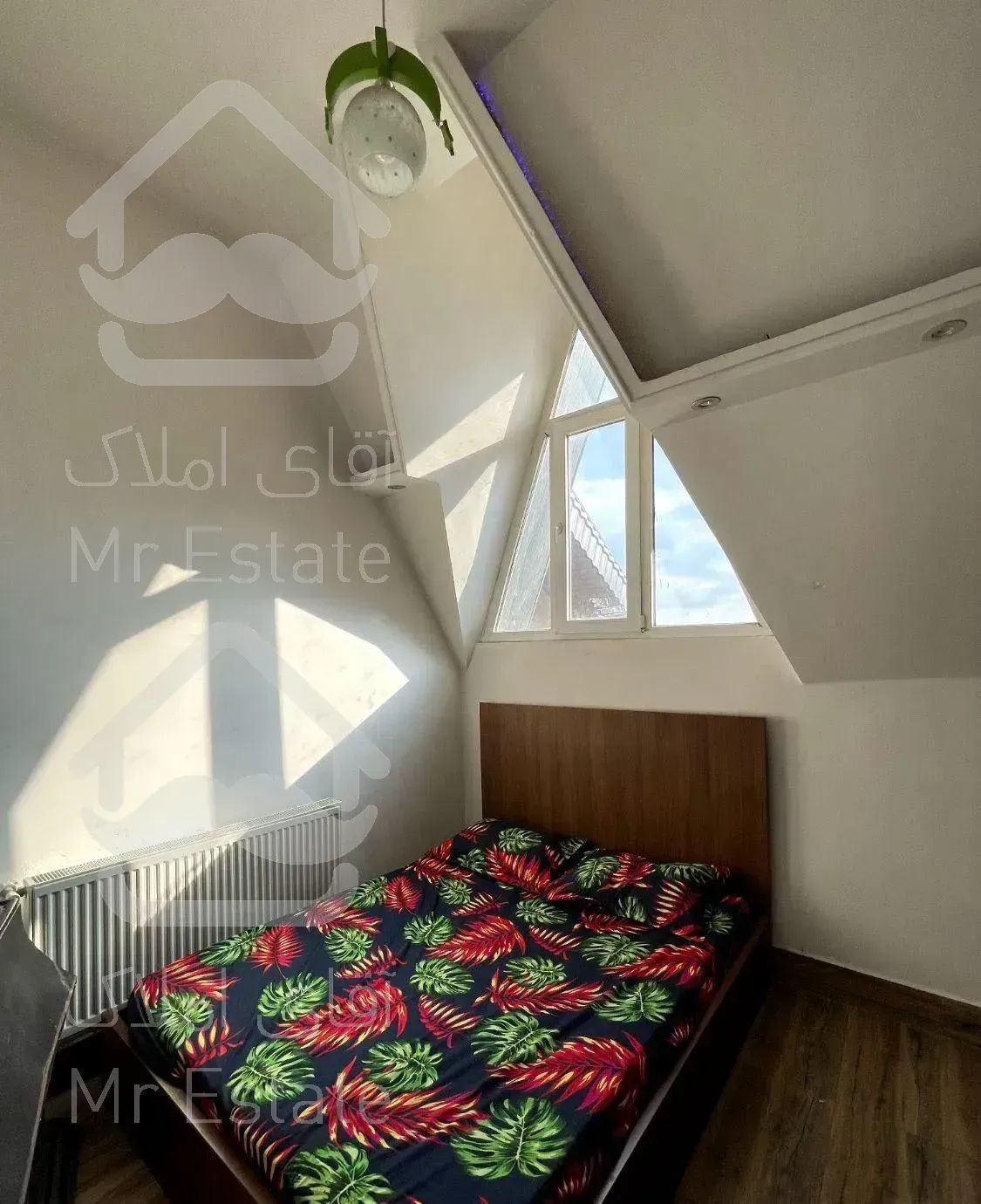 ویلای ساحلی استخر دار و میز بیلیارد