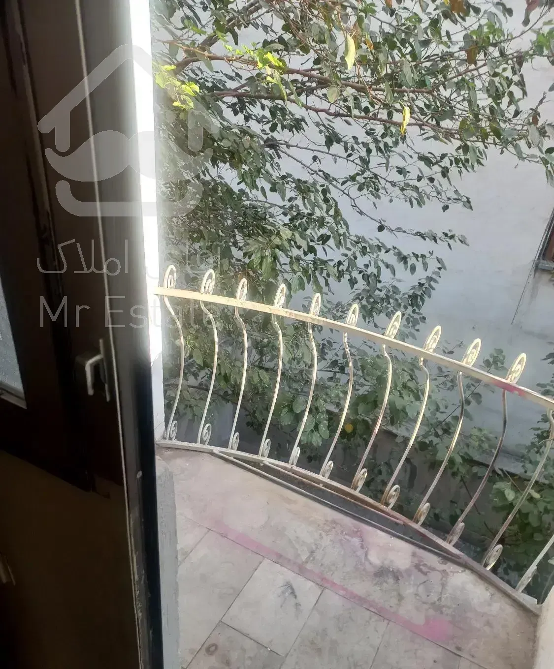 91متر فول امکانات دوخوابه خیابان دانشگاه