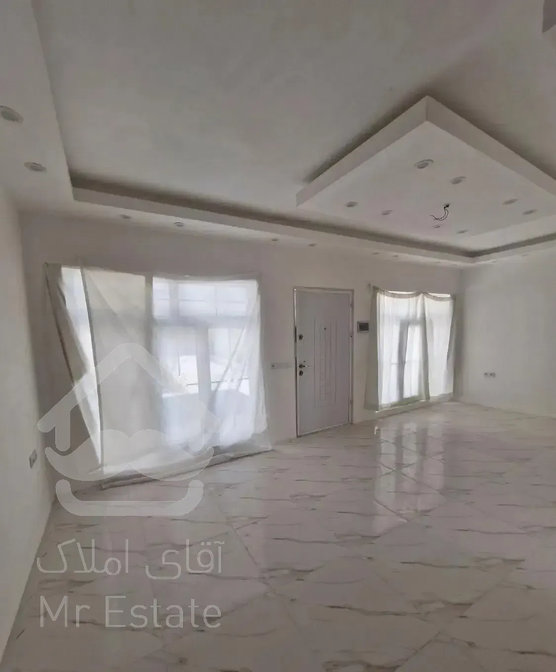 ۲۰۰ متر باغچه ۶۰ متر بنا جابان سربندان