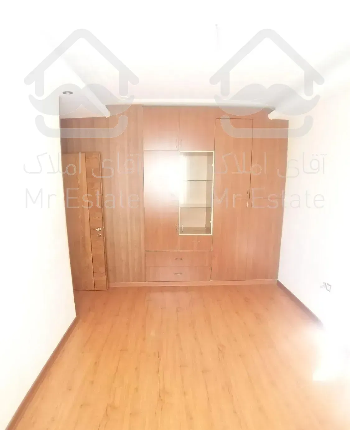 آرارات ۲۰۰ متر ۳ خواب رهن و اجاره