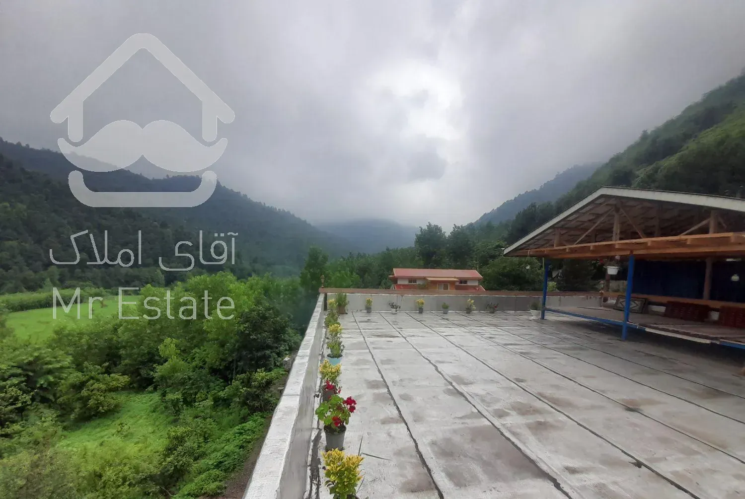 اجاره ویلا روف گاردن.الاچیق دار فقط از ۳۱ خالیه