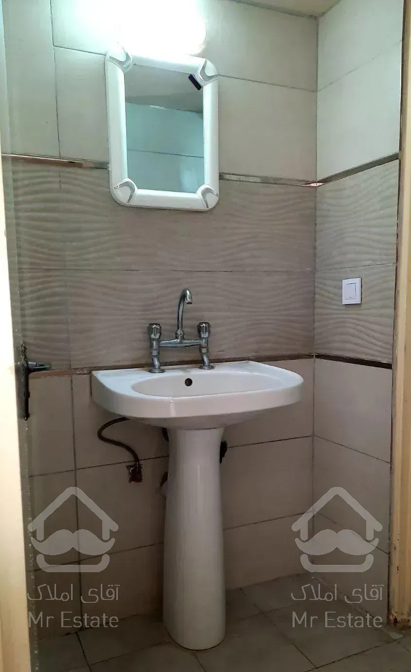 اپارتمان ۸۰ متر دو خوابه