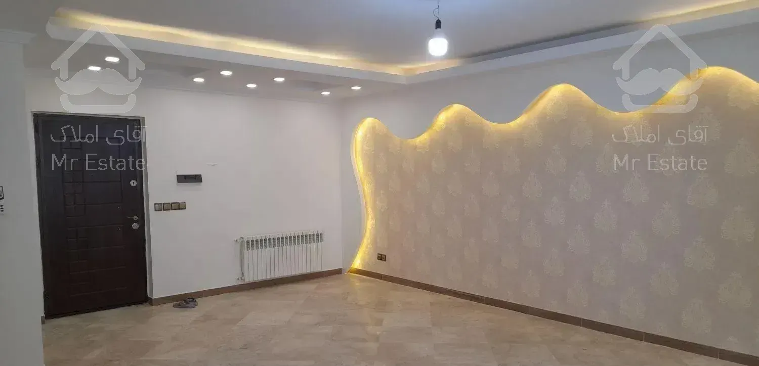 بلوار فرساد شرقی خیابان سرو 90 متر فول