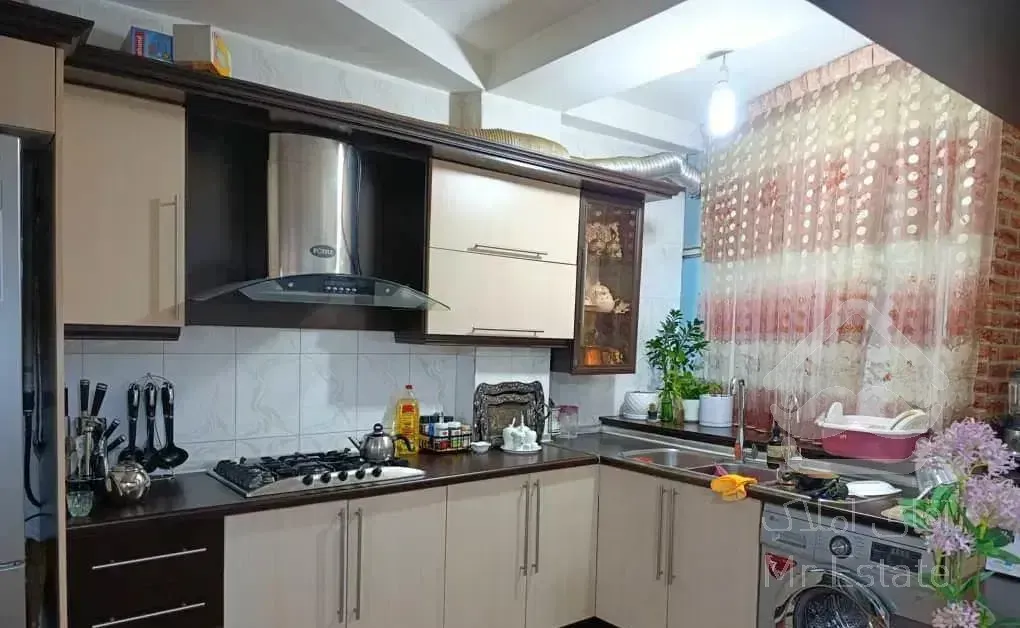 آپارتمان ۹۵ متری خ ساری کوچه ظرافت  ایثار ۱۰