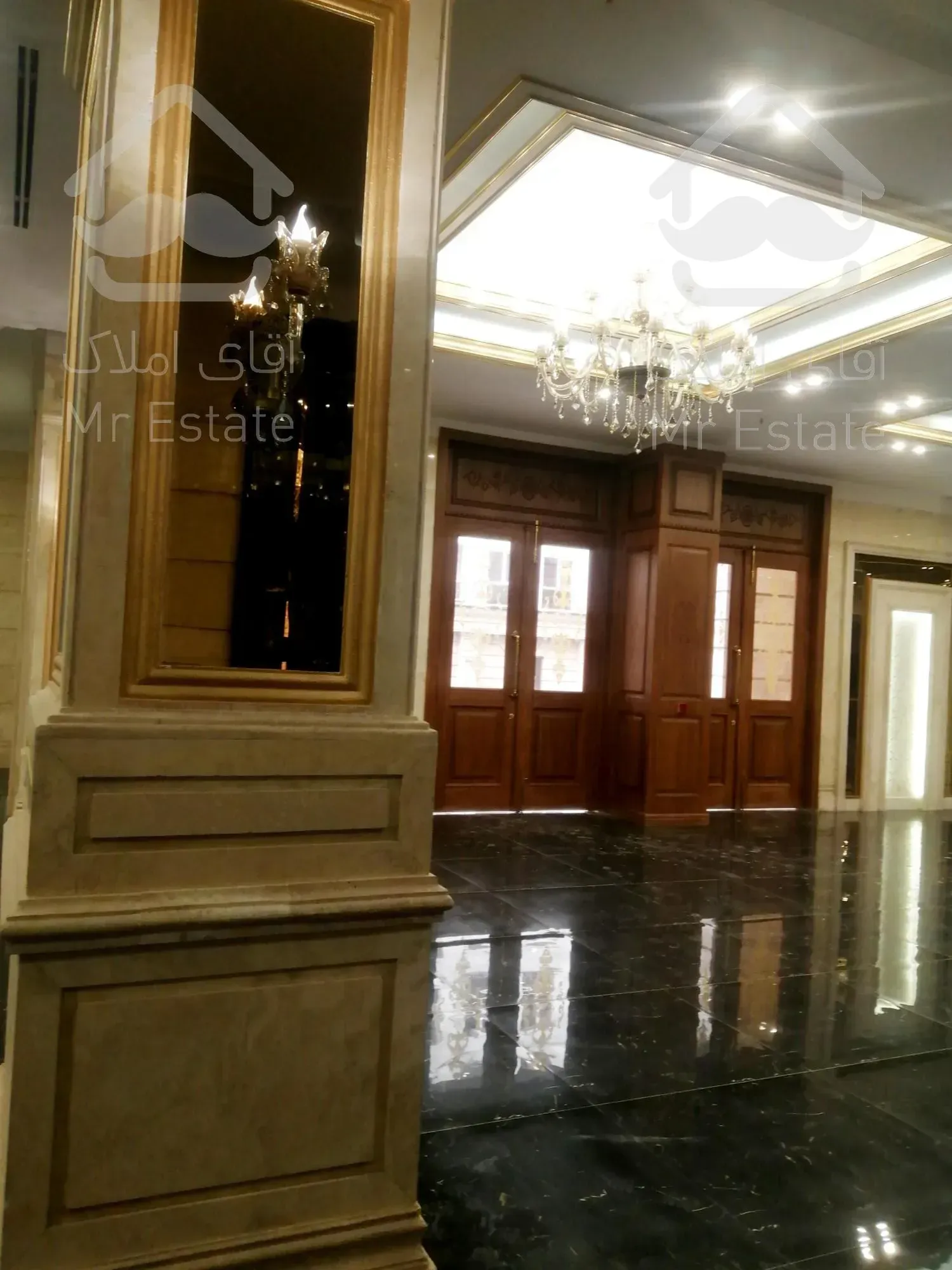 128متر/زیر قیمت/فروش فوری/سرمایه‌گذاری پرسود/برج مجلل و لوکس