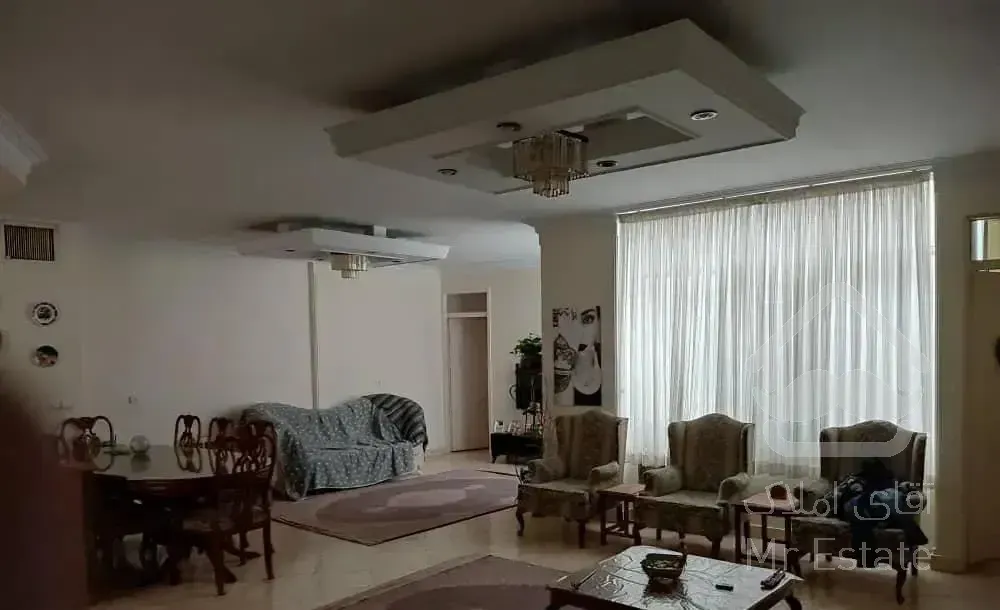 ۱۰۰ متری دو خواب فلکه اول تهرانپارس